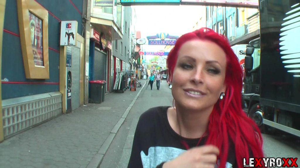 vom Zuhälter eingeritten und auf den Strich geschickt